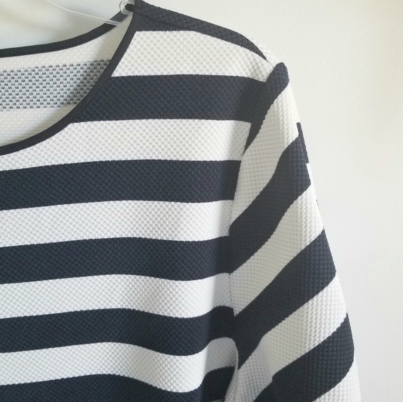 The Limited navy white stripe dress tie sleeves plus size 2X - Picture 5 of 5